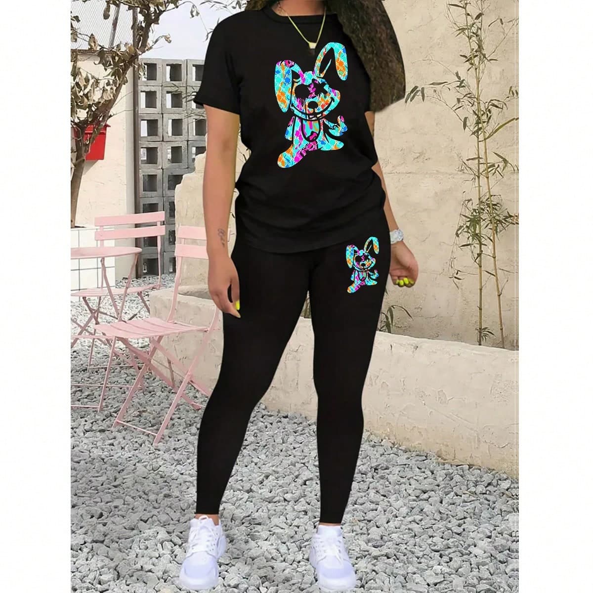 Ensemble Deux Pièces À Manches Courtes Et Pantalon À Motif De Dessin Animé À La Mode Pour Femme