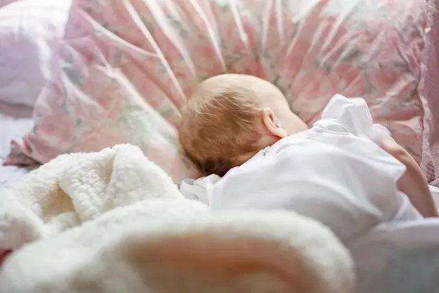 Les Vêtements Évolutifs pour Bébé : Un Investissement Intelligent