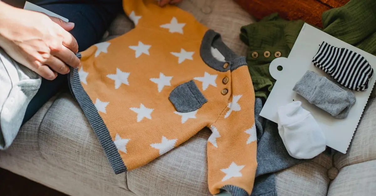 Comment Choisir des Vêtements Écoresponsables pour Bébé