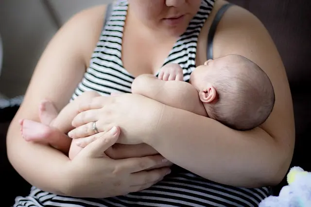 Les Vêtements Évolutifs pour Bébé : Un Guide Complet