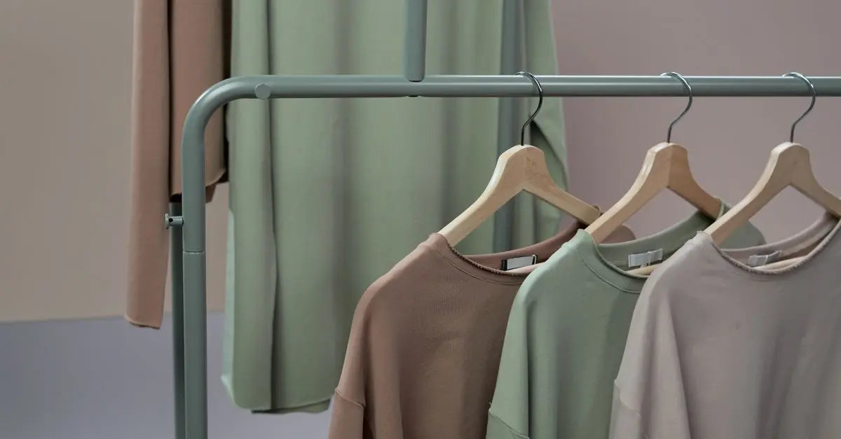 Les Pièces Indispensables pour la Garde-Robe de Bébé