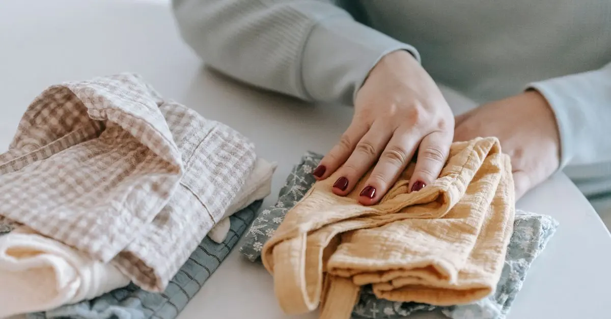 Les Tissus à Privilégier pour les Vêtements de Bébé